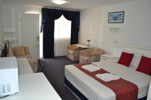 Calico Court Motel Room Type - Standard Queen Room