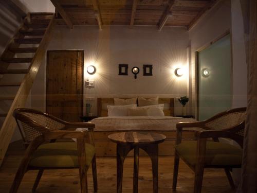 Kuhama Private Mountain Chalet Naggar - Kasol Kuhama Private Mountain Chalet Naggar - Kasol