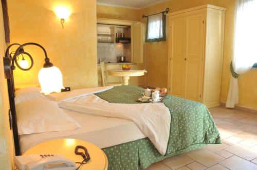 Hotel Villa Del Parco - image 2