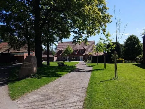 Omas Stübchen - Monteurwohnung auf dem Land in Niederdorla, Deutschland