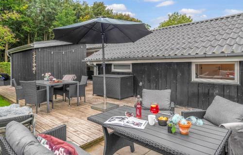  3 Bedroom Awesome Home In Bjert in Binderup Strand