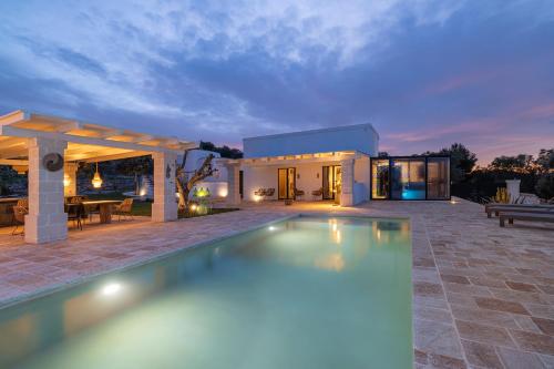 TD ApulianRetreat Scenic Villa with hammam pool