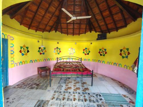 White Rann Bhavna Home in Gorewali