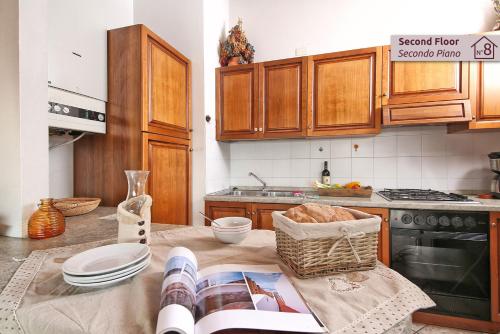 3 bedrooms, 4 beds