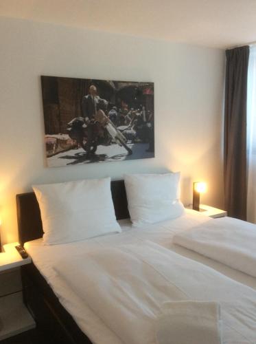 1 queen bed