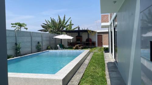Bassein, Casa de Campo Aucallama in Huaral