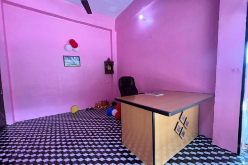 RN HOTEL & Restaurant in Baghora