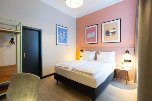 1 double bed