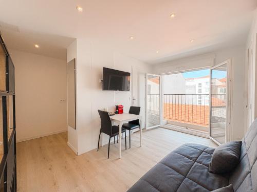 285G Studio 5mn Palais