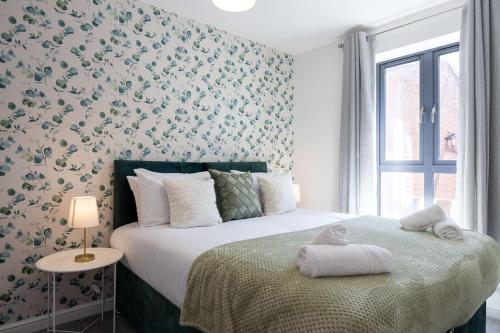 Rest&Recharge at Brookdale House (5 Bedrooms, 15mins to City Centre, Free Parking), Manchester (photo 10)