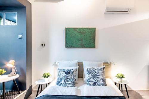 Cute Nest for Couples with AC - image 10