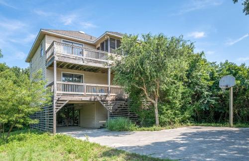 Persimmon - Duck, Sanderling, Ocean View, 65 Yds to Beach, Community Pool, Tennis, Flex Stays - Deep Creek, NC