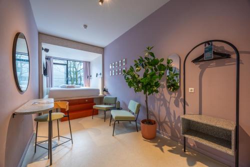 hotel emma next in Rotterdam