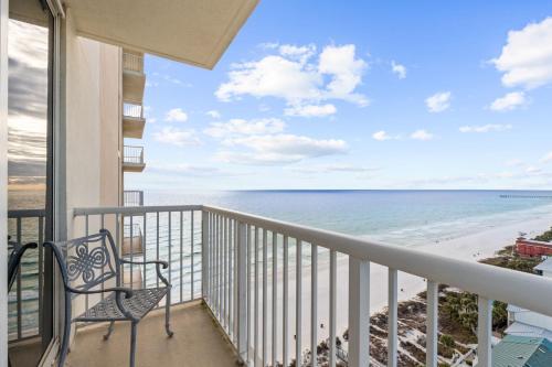 발코니/테라스, 16th-Floor Corner Condo at Majestic Beach Resort w/ Panoramic Gulf Views in 파나마 시티 (FL)