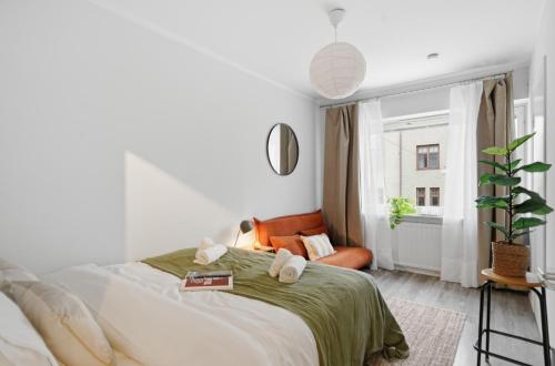 Design District w Free Parking Garage, Balcony, Netflix, 200m tram&bus, Helsinki