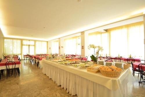Hotel Europa - image 14