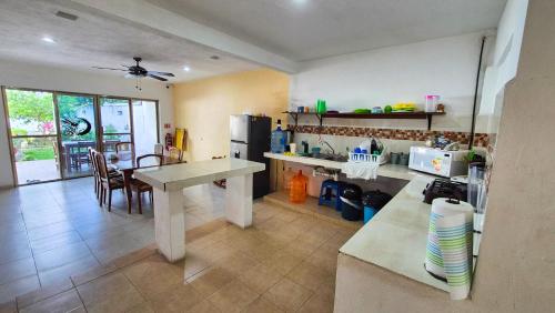 virtuve, Hotel Monserrat in Merida
