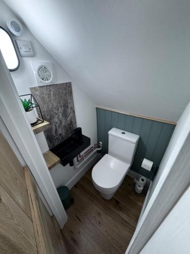 Downsview Loft in Hallande