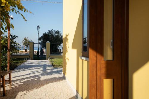 Dimora Magnolia -apeliving- Pellestrina Ve - image 7