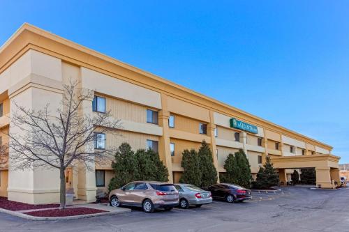 外部景觀, 密爾沃基機場奧克里克溫德姆拉昆塔酒店 (La Quinta Inn by Wyndham Milwaukee Airport / Oak Creek) in 奧克里克
