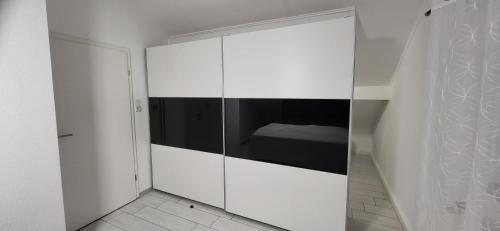 Stylisches 2 Zimmer Apartment, Nähe Stuttgart, Netflix, Waschtrockner & Self CheckIn (Stylisches 2 Zimmer Apartment, Nahe Stuttgart, Netflix, Waschtrockner & Self CheckIn) in 克爾嫩