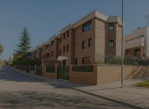 AYZ Ulises - Auto check-in property in Hortaleza
