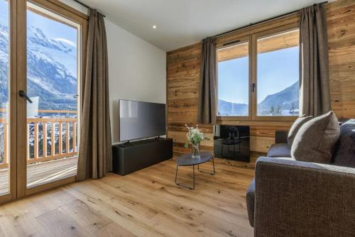 Jacaranda2 Sublime 6pax Vue MtBlanc Central Parking