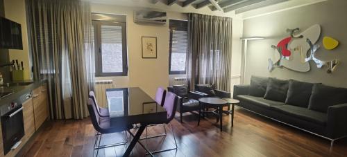 Calm & Central Two Bedroom Apartment