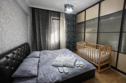 Cozy Airport Haven Late Check-in Ideal for Transit Guests Pick up service 6 USD – khách sạn tại Sagan