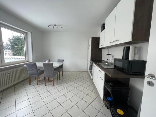 設施, Miracle 6 Betts Apart mit Parkplatz in 阿爾托明斯特