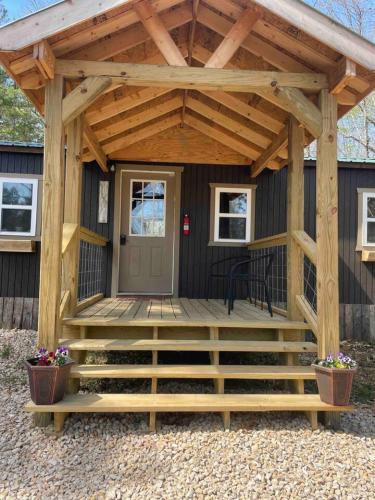 Secluded Ranch House Cabin in Eminence Ozarks in Mountain View (MO)