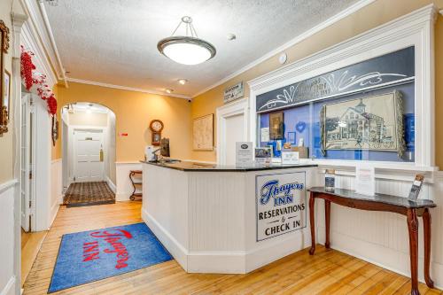 On Historic Main Street: Walkable & Quaint Apt! in Littleton (NH)