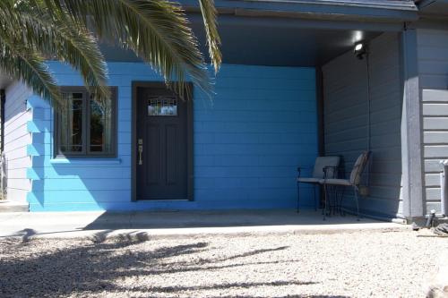Take it back to simple times with this Retro Retreat! – khách sạn tại Henderson