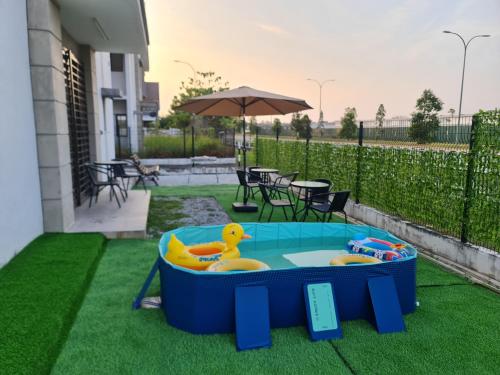 Exterior view of Modern Cozy Retreat Banting Private BBQ Kids Pool Corner Lot