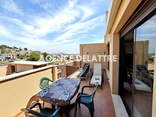 Apartamento de 2 Dormitorios con Piscina y Parking en Peñiscola - ES-389-5 - image 2