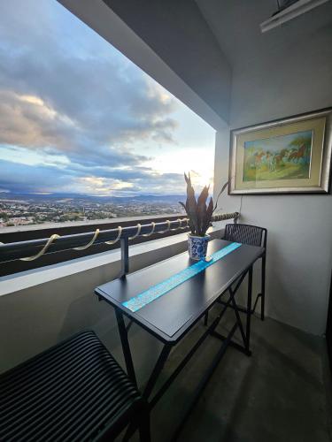Executive Apartment Level 22 with Luxury View No extra taxes or fees - image 3