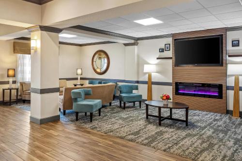 Sleep Inn & Suites Hiram - image 10