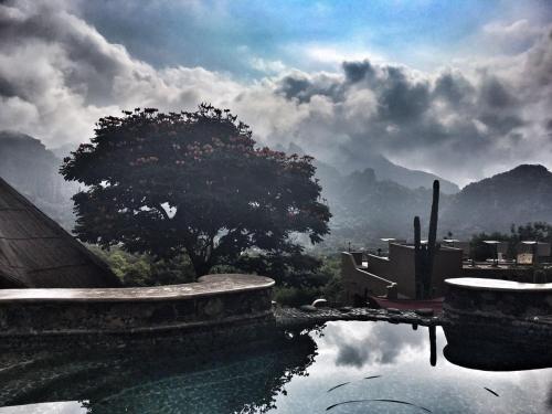Hostal de la Luz - Spa Holistic Resort - 수영장