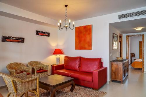 Sea You Apartamentos Valencia Port Saplaya - image 9