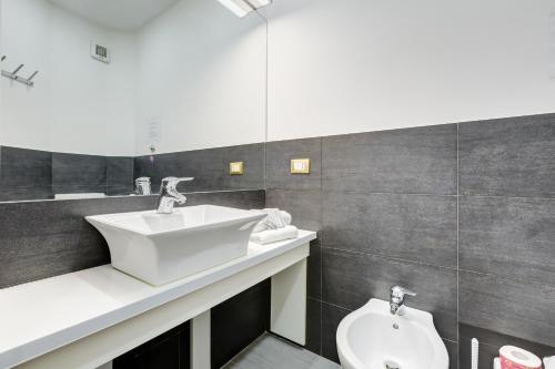 Affreschi Su Roma Luxury B&B - image 9
