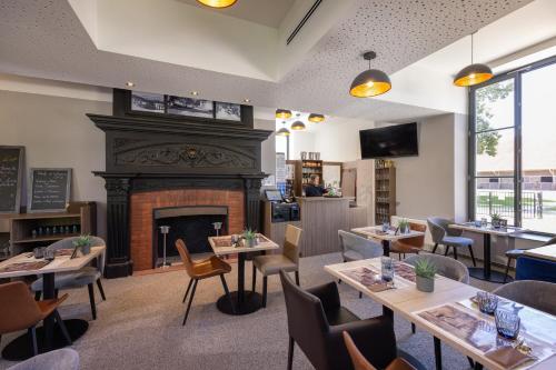酒吧/高級酒吧, Hôtel Au Château (Hotel Au Chateau) in 旺多厄夫爾萊南西