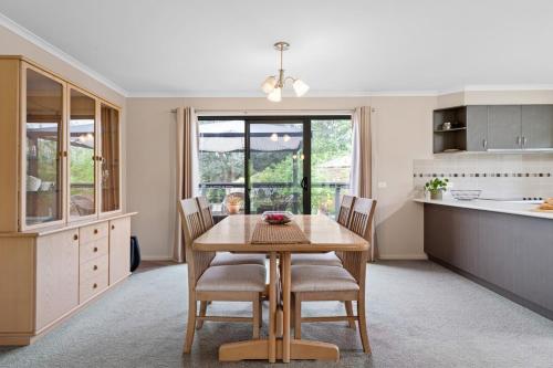 Country Getaway on the edge of the Yarra Valley 503a Yan Yean road Yarrambat in Diamond Creek