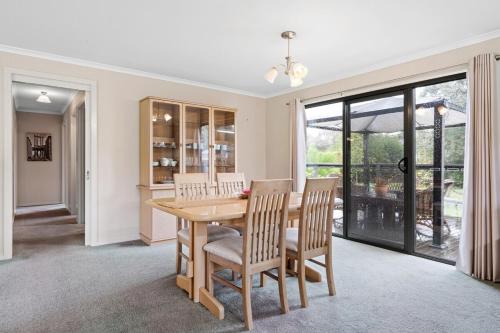 Country Getaway on the edge of the Yarra Valley 503a Yan Yean road Yarrambat in Diamond Creek