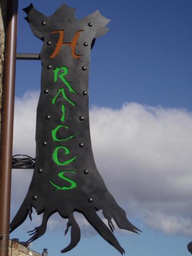 Hostal Raices - image 10