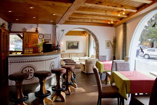 Bar/lounge, Hotel Nolda in Saint Moritz