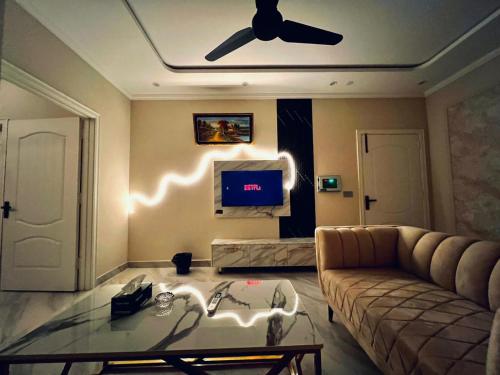 Luxury Suites Bahira Town Lahore – khách sạn tại Bahria Town