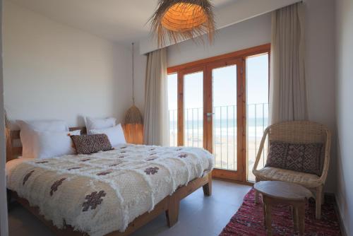 Blue Waves Surf House - Anza I 3