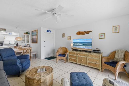 Colony Beach Club 139 in New Smyrna Beach, USA