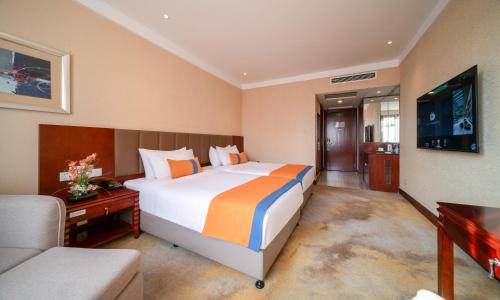 room detail thumbnail 1