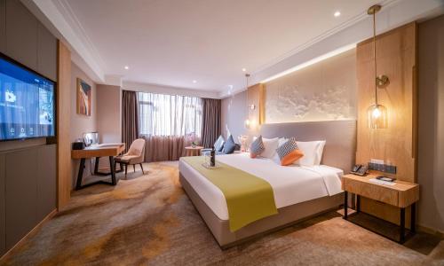 room detail thumbnail 1